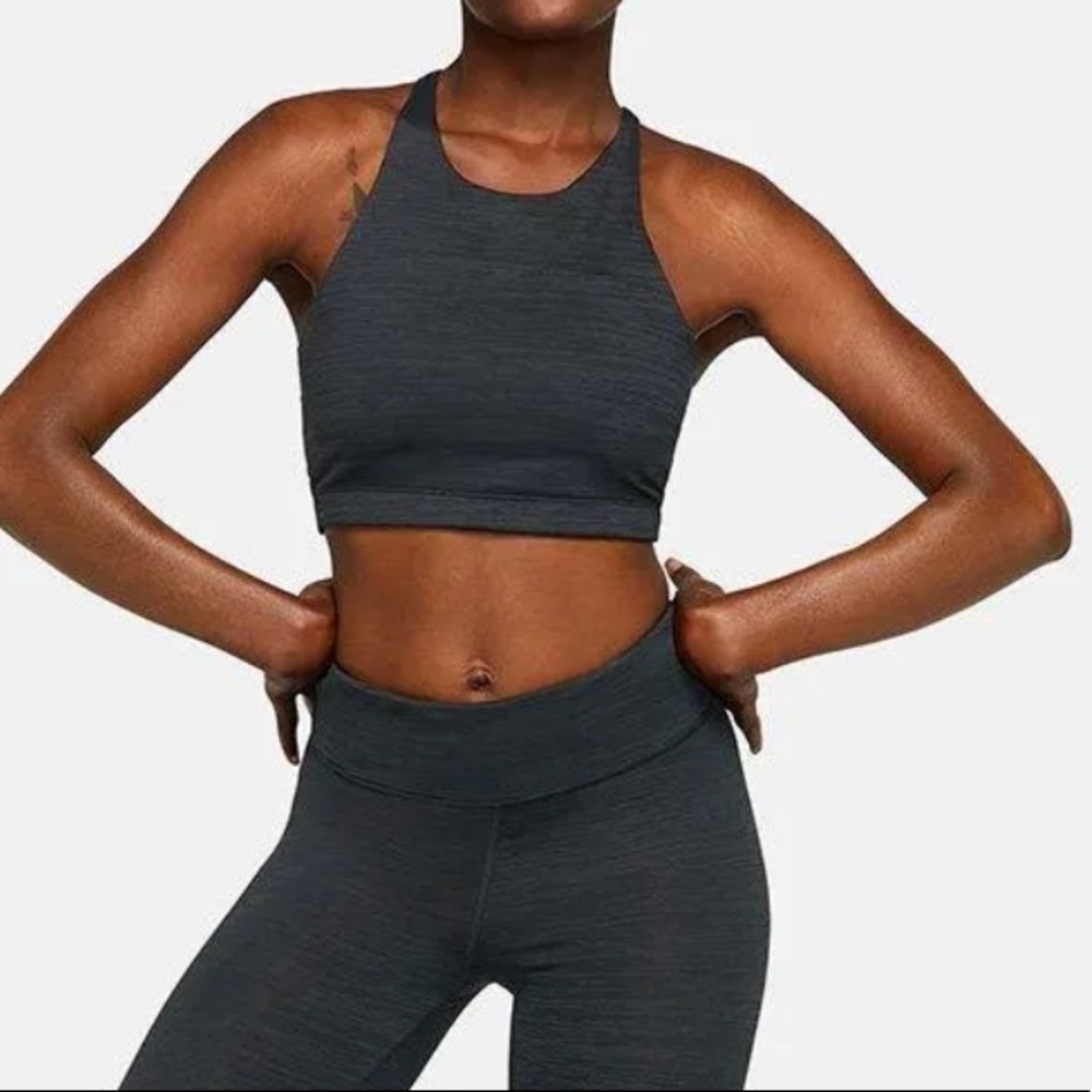 Outdoor Voices Move Free Crop Top